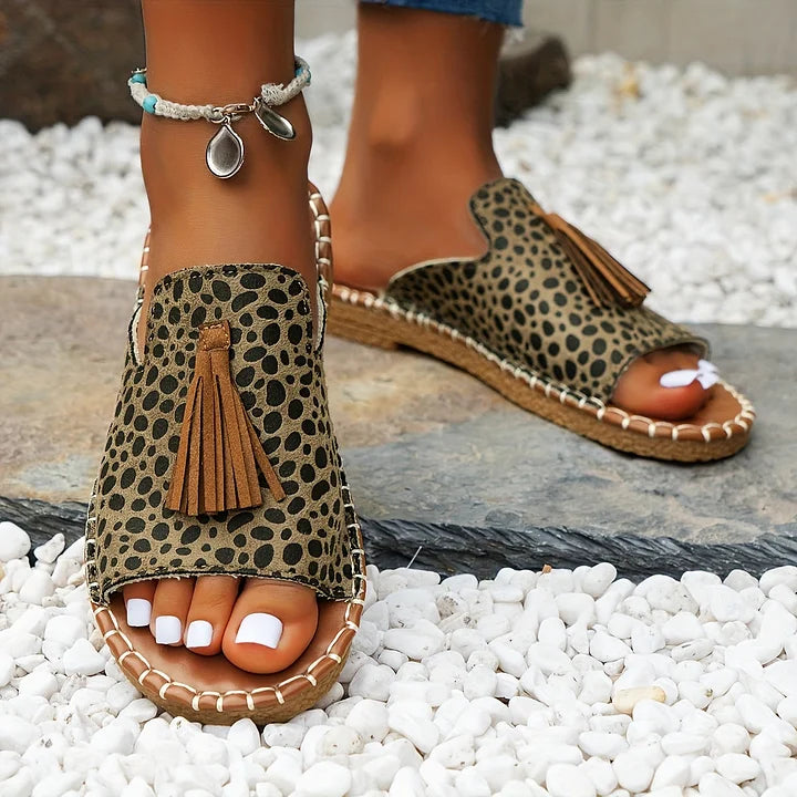 JOAN | COMFORTABLE FLAT SANDALS