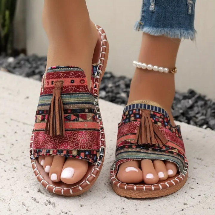 JOAN | COMFORTABLE FLAT SANDALS