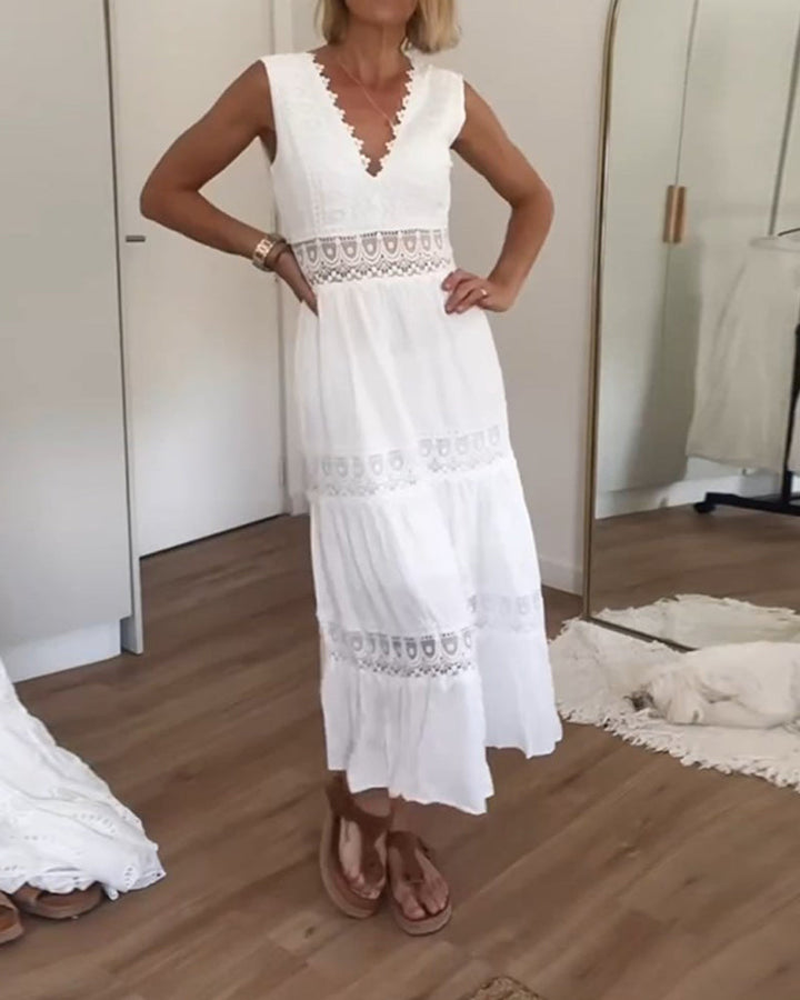 AUDREY | ELEGANT V-NECK DRESS