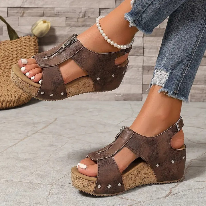 JANICE | RETRO WEDGE SANDALS WITH ZIP