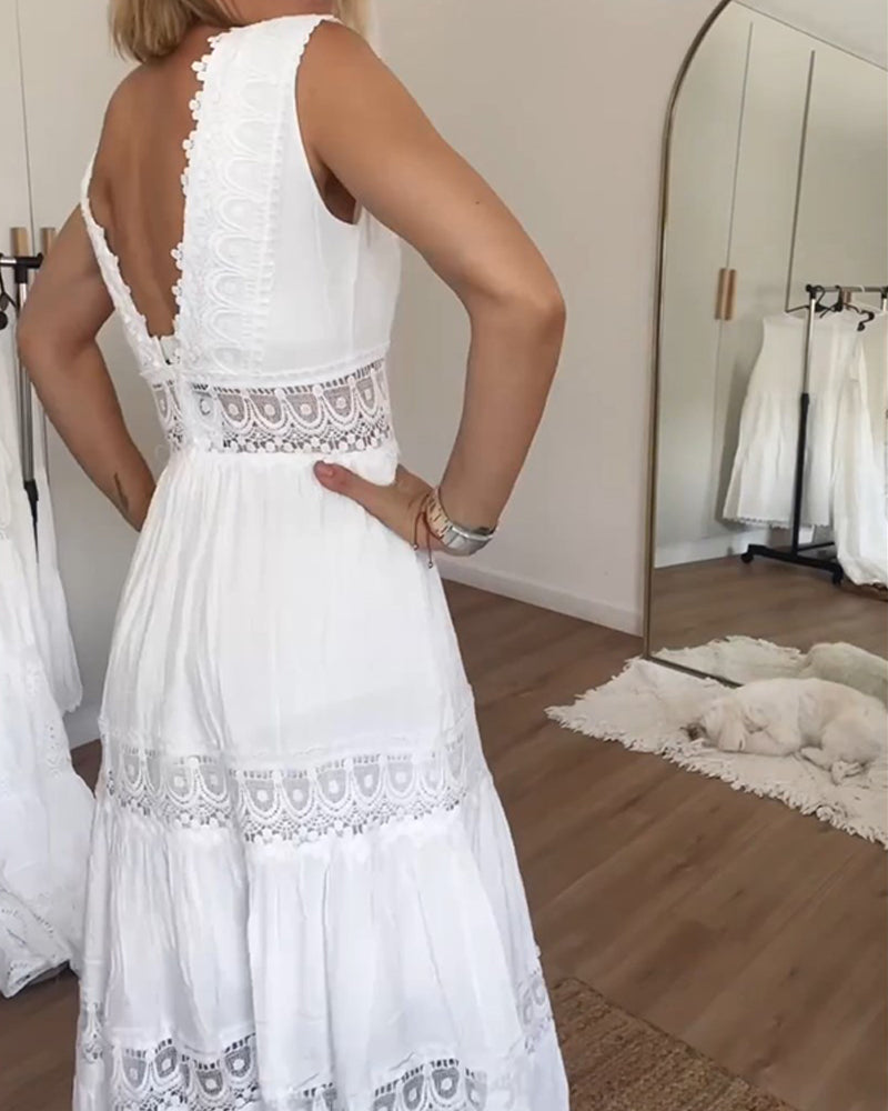 AUDREY | ELEGANT V-NECK DRESS
