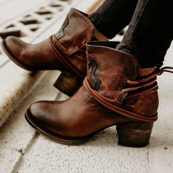  ELLA | STYLISH EVERYDAY LEATHER BOOTS