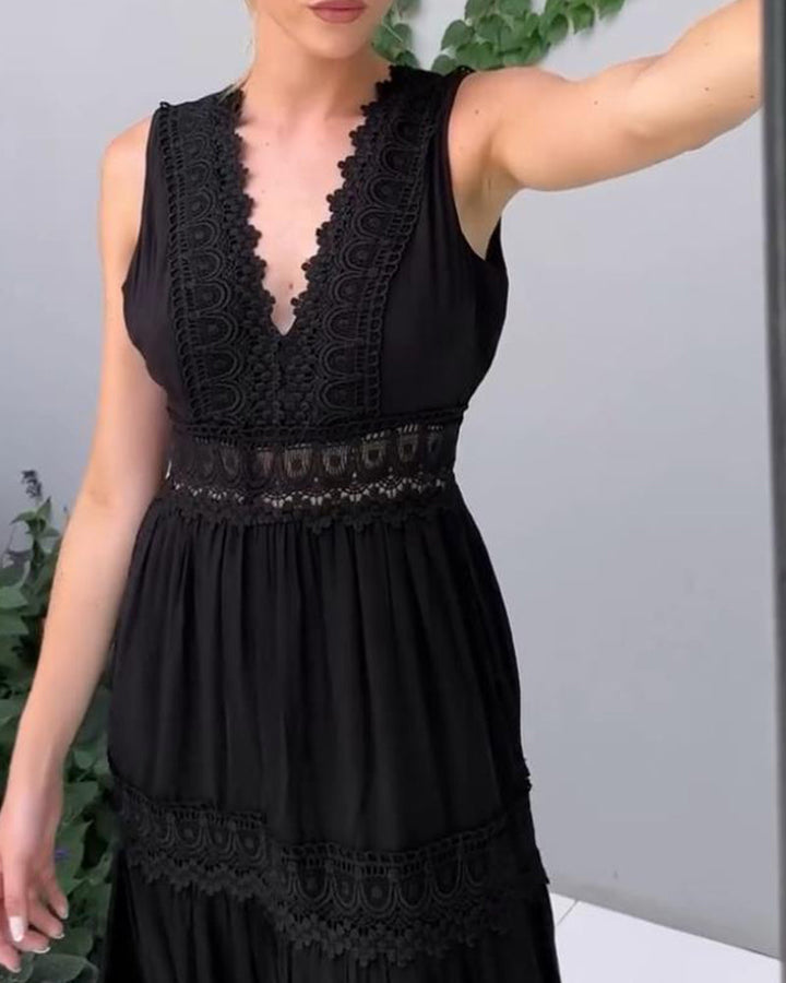 AUDREY | ELEGANT V-NECK DRESS